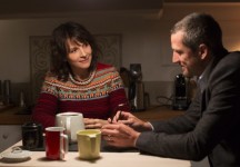 Double Vies – Olivier Assayas: Salotti e risate lardose