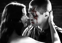 SIN CITY – UNA DONNA PER CUI UCCIDERE di Frank Miller e Robert Rodriguez: il ritorno della città oscura